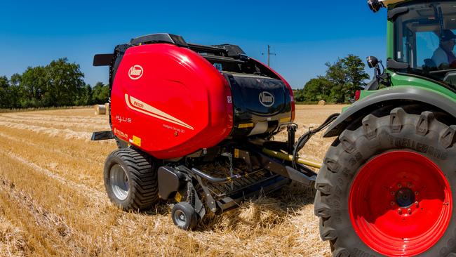 Vicon RV5216 Rotorfeed Plus large round baler.