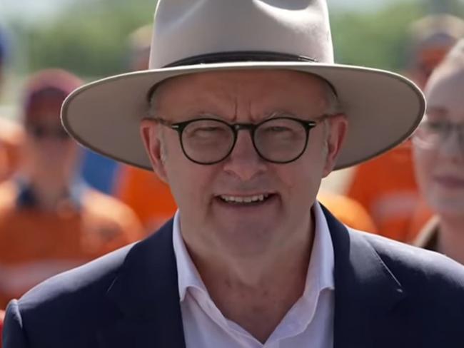 The Prime Minister, Anthony Albanese, is in Rockhampton today with Minister Catherine King, Senator Nita Green and Labor's Candidate for Capricornia, Emily Mawson. Picture: ABC