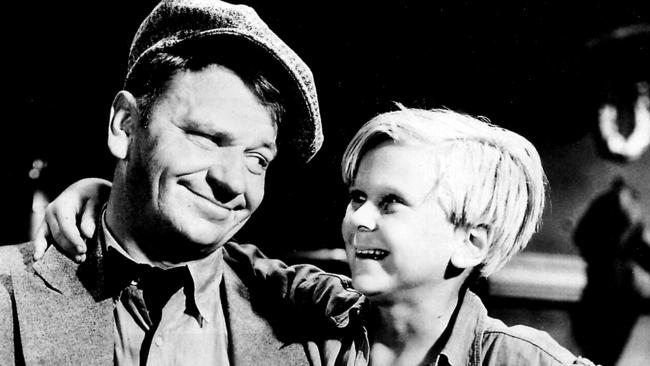 Wallace Beery and Jackie Cooper in The Champ (1931).