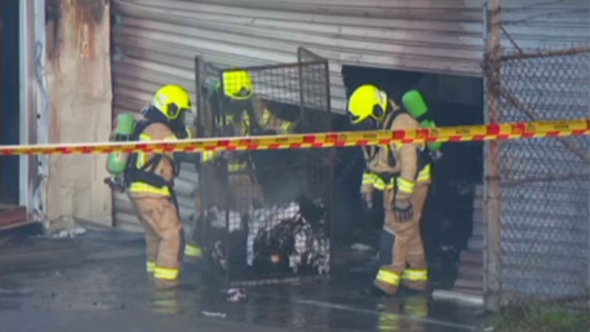 Major fire breaks out in Western Sydney laundromat