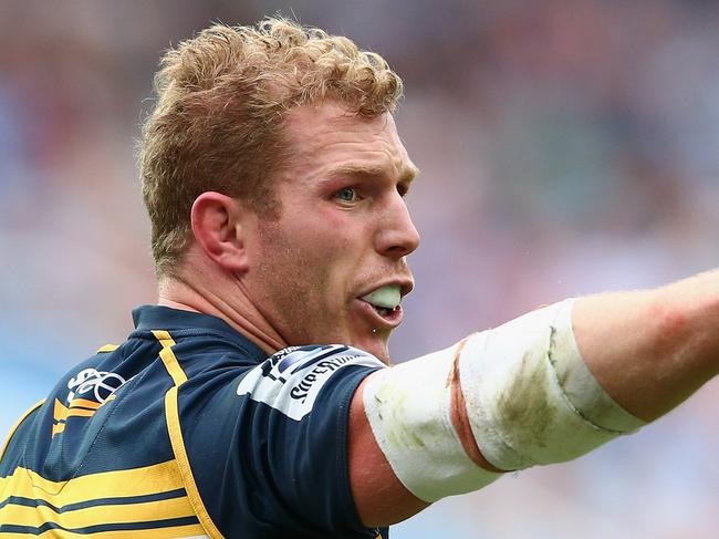 SYDNEY, AUSTRALIA - MARCH 22: David Pocock of the Brumbies signals to team mates during the round six Super Rugby match between the Waratahs and the Brumbies at Allianz Stadium on March 22, 2015 in Sydney, Australia. (Photo by Cameron Spencer/Getty Images)