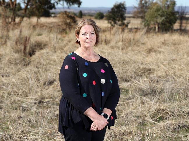 15-08-18 - Ingrid Stephenson, a mother of two from Parkes, NSW, whose husband Ian was killed in a helicopter crash in 2006 and whose court case will be heard by the High Court of Australia later this year. Picture By Ryan Osland