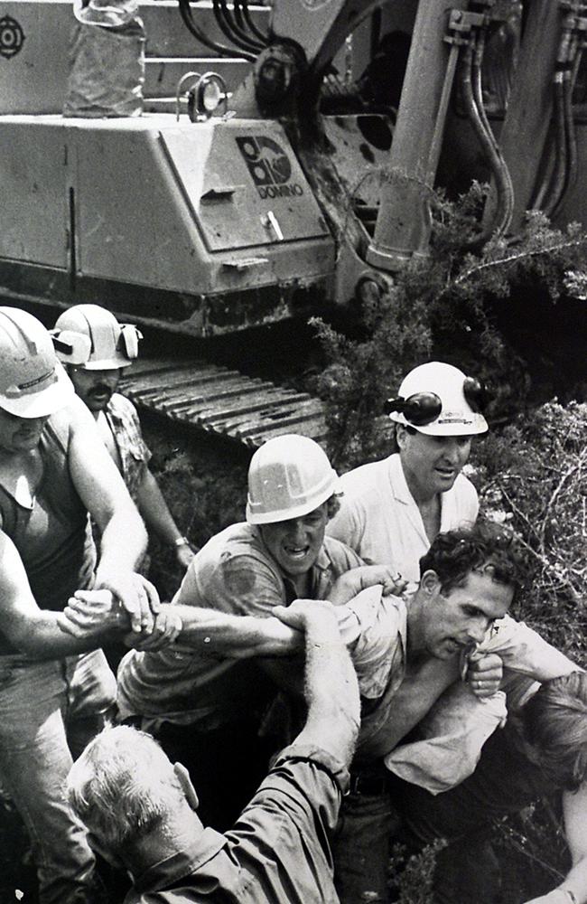 Tasmanian Independent MP and conservationist Dr Bob Brown is manhandled by loggers at Farmhouse Creek in Tasmania 03/1986 during a protest over forest clearing-operations in a wilderness area. Picture: Fred Kohl