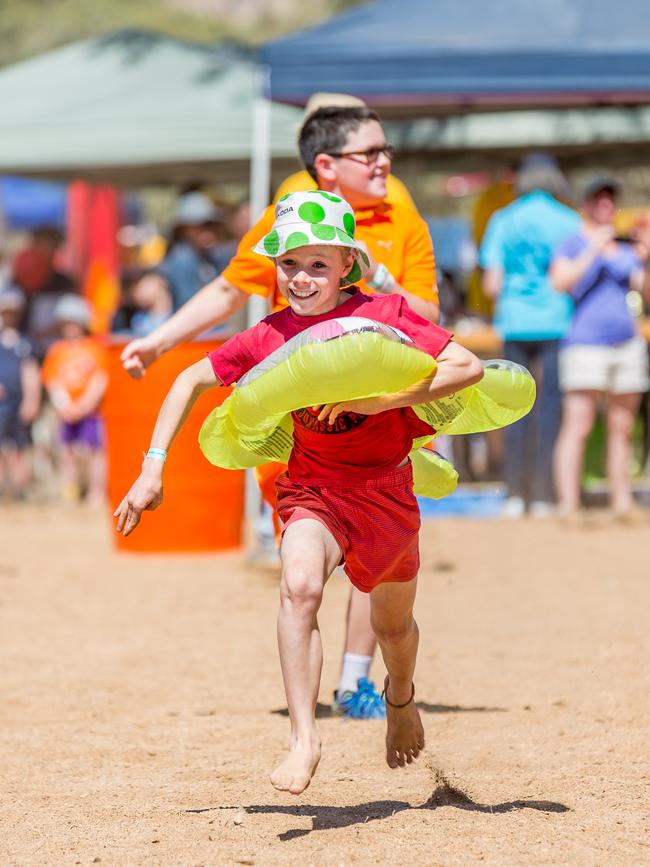 Kids in the Henley on Todd crowd got their turn in the rubber ducky races. Alice Springs August 19 2017. Photo: EMMA MURRAY