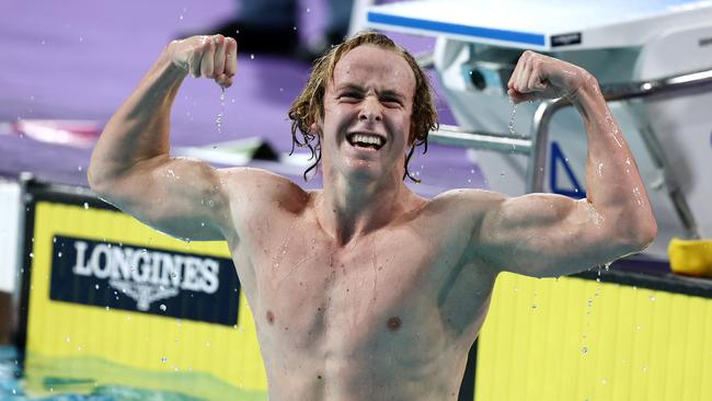 Sam Short celebrates winning gold in the Mens 1500 metre freestyle final at the Birmingham Commonwealth Games. Picture: Michael Klein