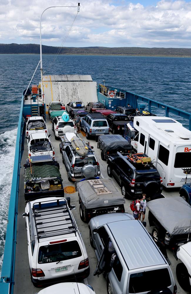 All vehicle and passenger ferries from North Stradbroke have been cancelled today. 