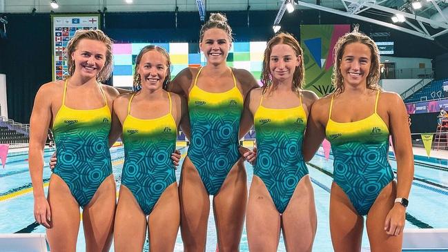 Shayna Jack Instagram image of Ariarne Titmus, Ella Ramsay, Shayna Jack, Mollie O'Callaghan and Jenna Forrester - Birmingham Commonwealth Games 2022