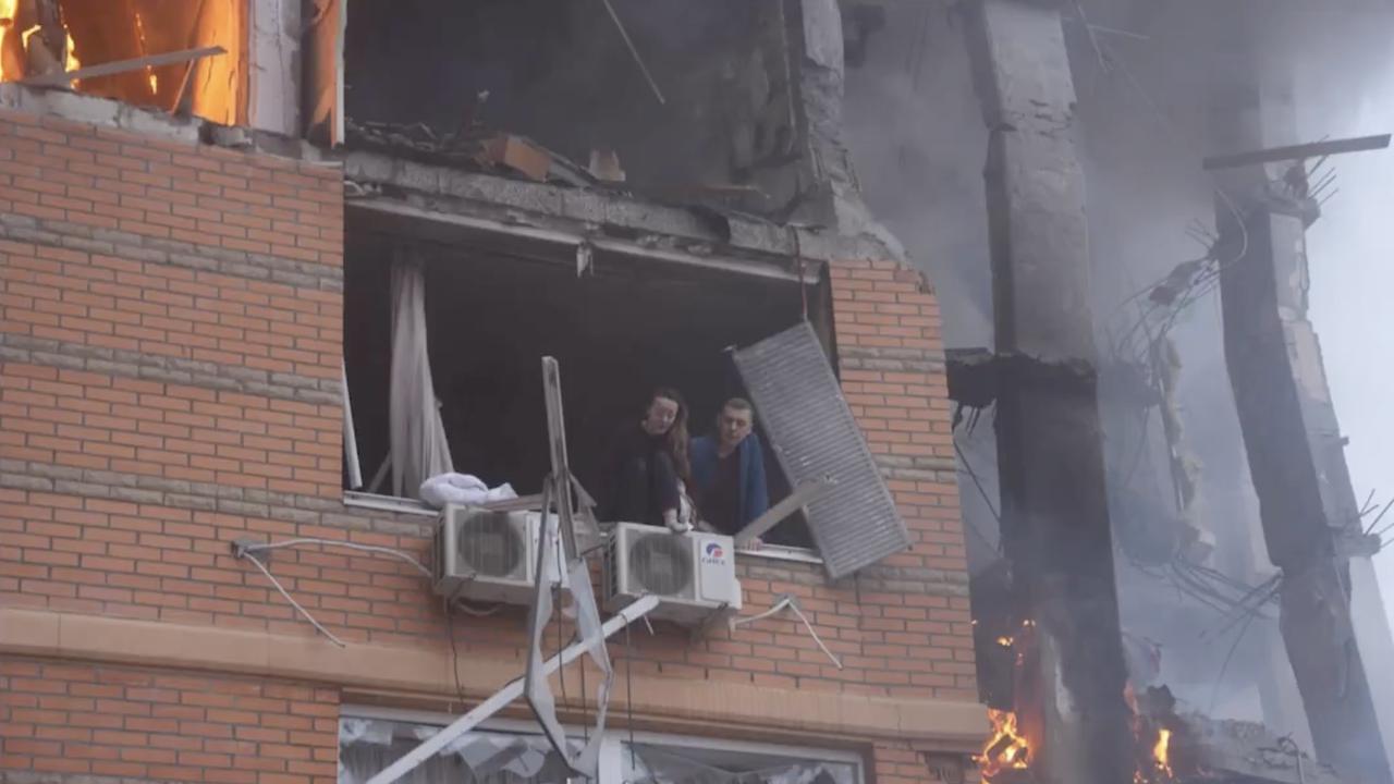 Ukrainian officials say residential buildings were targeted. Picture: Twitter / Volodymyr Zelensky