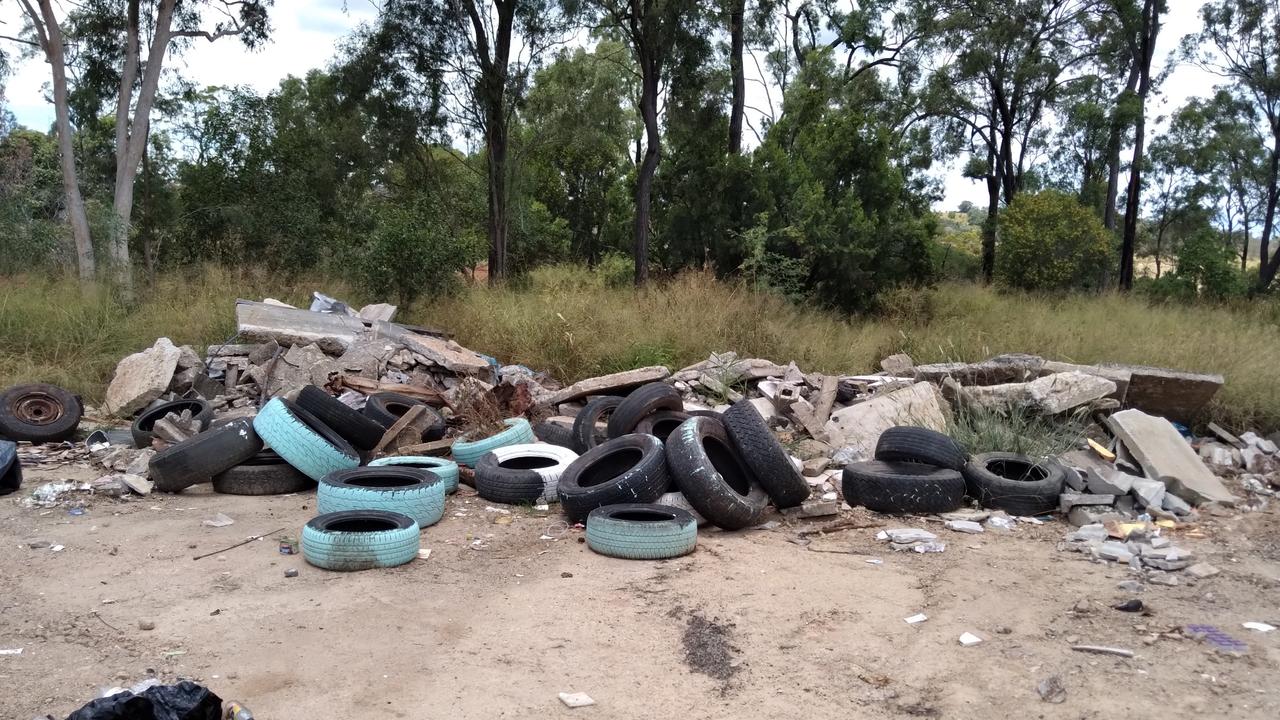 The latest Environment Protection Authority annual report said the Northern Territory had lots of unapproved and unlicensed landfills.