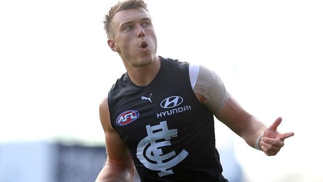 Carlton’s classic jumper is a hit with fashion experts.