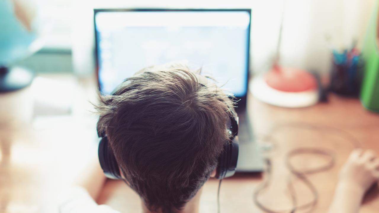 Violent porn and online misogyny ‘hurt kids’ brains’