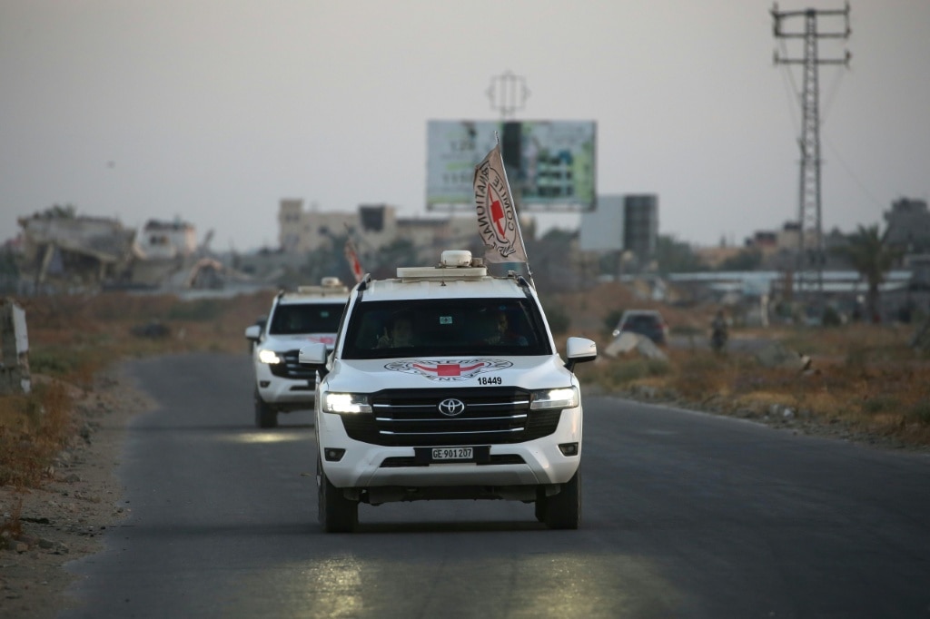 Hamas frees US-Israeli hostage