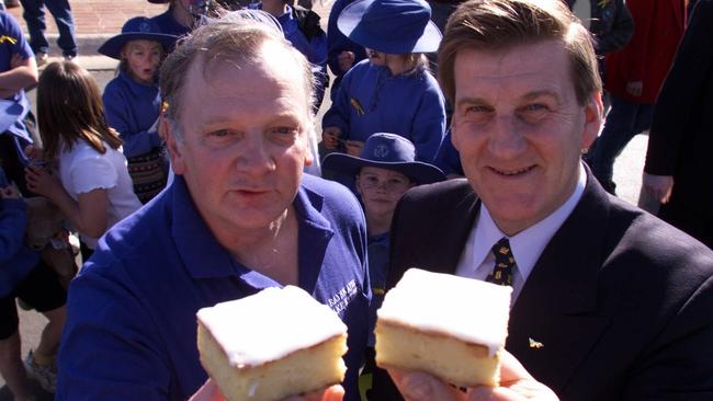 Then Victorian Premier Jeff Kennett at the 2nd Ouyen Great Australian Vanilla Slice triumph in 1999 with the winner John Parsons from Bayswater Cake Kitchen.