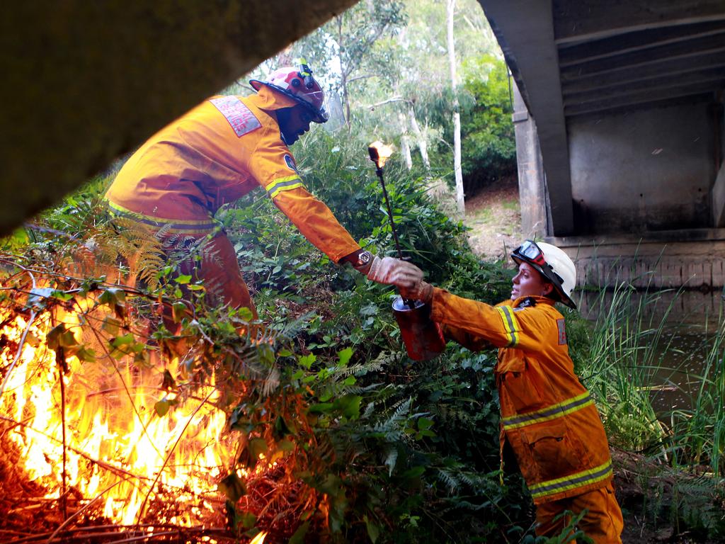 Our pictures: Adelaide Hills bushfire | The Advertiser