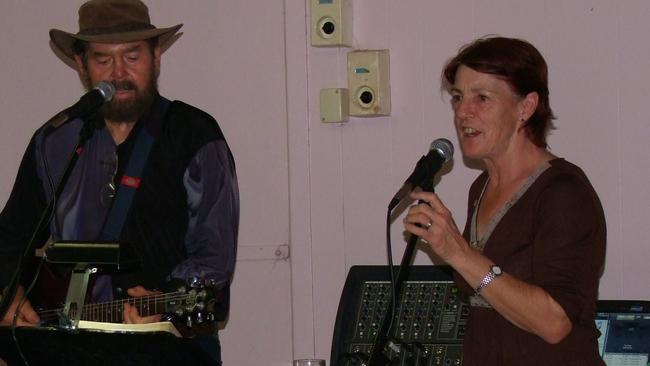 Noel and Pam Simonsen entertain the crowd at Jandowae Bowls Club. Photo Nancy Evans / Dalby Herald