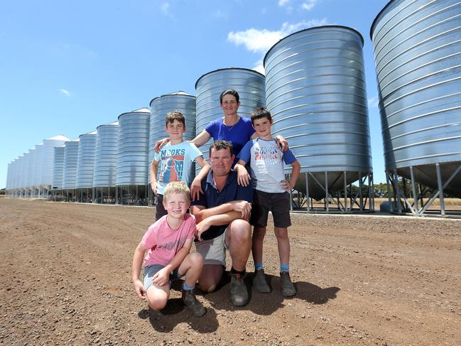 Farmer of the Year Finalists, Matthew & Rachel Hinkley, with thei kids William, 9, Thomas, 8, and joel, 6, "Kirkcaldy", Derrinallum,   Picture Yuri Kouzmin