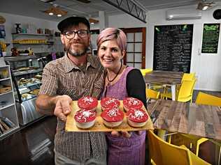 SWEET SUCCESS: Shane Graham and Laurie Sale from Sweet Corn Cafe in Burnside love to serve the local community. Picture: Warren Lynam