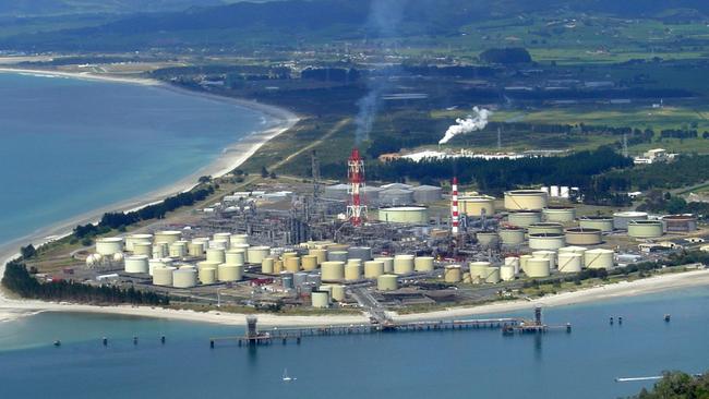 Jacinda Ardern closed the Marsden Point Oil Refinery. Picture: Wikipedia.