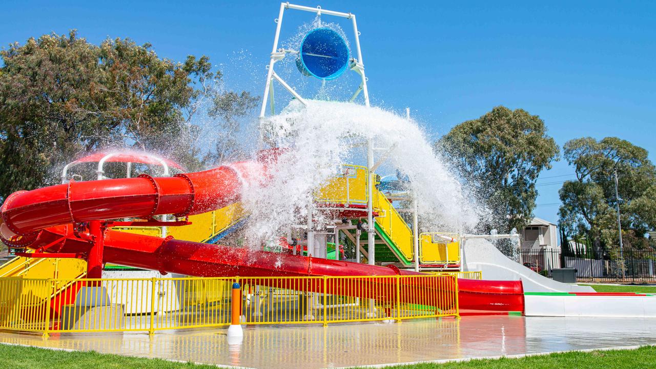 Parasite outbreak fears shut down popular outdoor pool