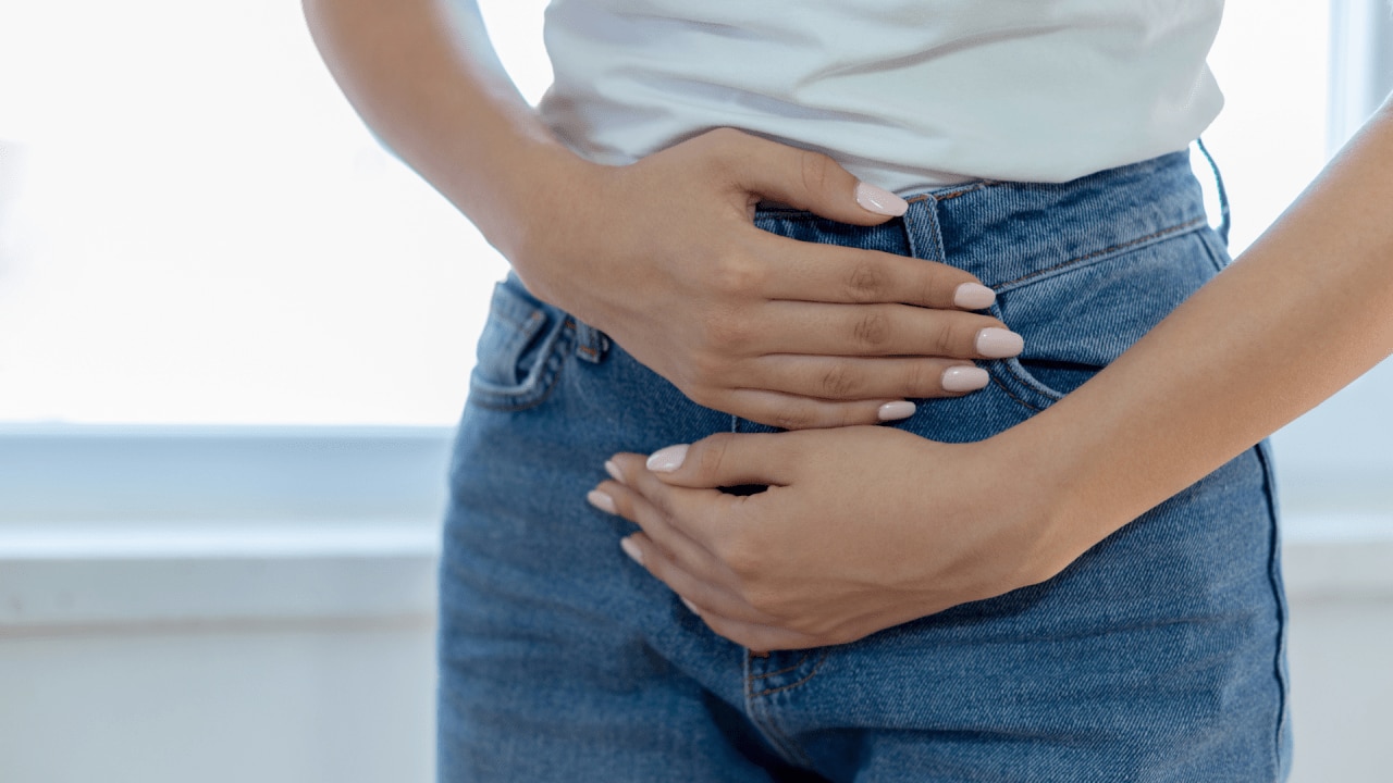 <h3><span>Top tips for a gut expert</span></h3><p><span>It&rsquo;s not just what you eat, but how you&rsquo;re eating it, that can make a major difference. So we asked nutritionist Jessica Scott-Young for the genius advice that she gives patients&nbsp;</span></p><h3>#1. Slow things down</h3><p><span>&ldquo;I know people don&rsquo;t want to hear it, but stress management is a fundamental part of digestive health. Stop and take five deep breaths before eating, or at any time during the day you feel things getting a little tense.&rdquo;</span></p><h3><span>#2. Chew your food properly</span></h3><p><span>&ldquo;Digestion starts in the mouth, and if you&rsquo;re not chewing you&rsquo;re not stimulating the digestive secretions you need to help break down food.&rdquo;</span></p>