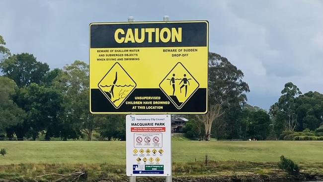 Seven signs have been installed around Macquarie Park to warn people of the dangers of swimming in the local river. Picture: Facebook / Sarah McMahon – Mayor of Hawkesbury