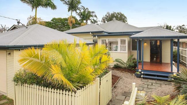 12 Akala St, Camp Hill