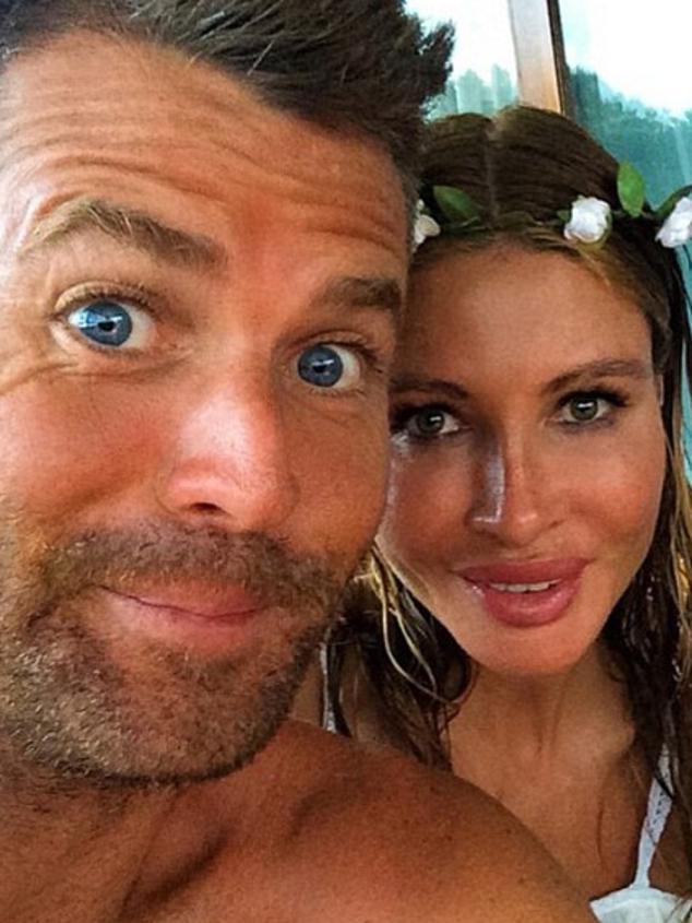 Pete Evans and Nicola Robinson. Picture: Instagram