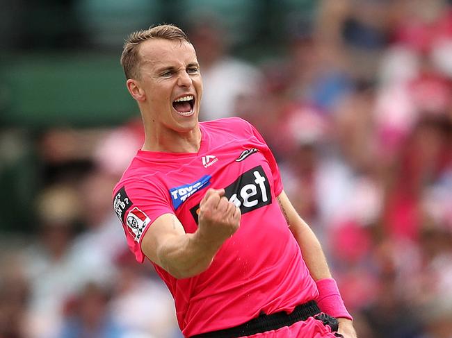 Sixers' Tom Curran celebrates his wicket of Renegade's Nathan McSweeney out lbw during the BBL match between the Sydney Sixers and Melbourne Renegades at the SCG. Picture. Phil Hillyard