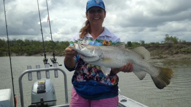 Summer Marriott with her winning 75cm barra.