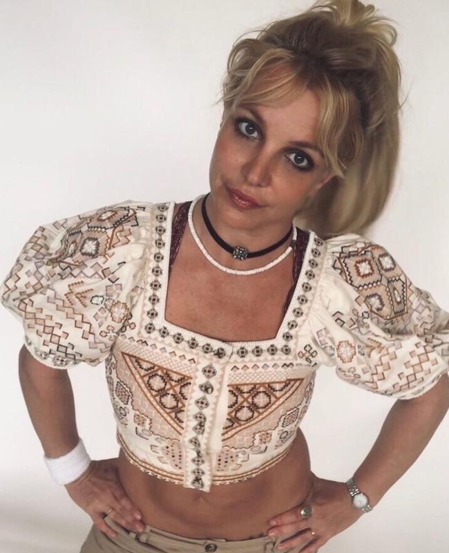 Britney Spearss Bikini Instagram Post Has Fans Worried The Courier Mail