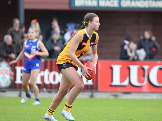 Jemma Ramsdale playing for the Stingrays. Picture: Supplied