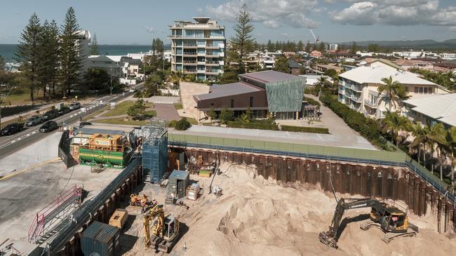 Shot of the construction site of Sunland Group's 272 Hedges Ave where a 44-storey tower is being built.