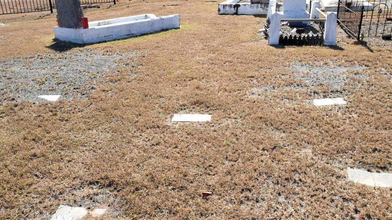 NO NAME: This unmarked grave at Calliope Cemetery is believed to be that of Antony Heinrich 'Henry' Zerbe (Anton Zerbe), who died in 1902. He was born in Germany in 1843 and served in the American Civil War (1861-1865) for two years. He returned to Germany before arriving in Queensland in 1864. Efforts are being made to find a descendant of Mr Zerbe so that actions can be taken to install a memorial plaque on his grave site. Picture: Matt Harris