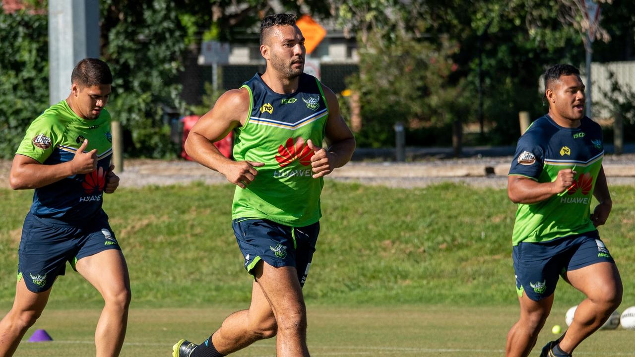 Ryan James has joined the Raiders from the Titans.