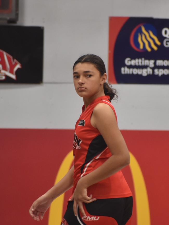 Sarah Lelliott for the Mackay Meteorettes U14 girls team against Cairns in the division one State Championship grand final. Picture: Matthew Forrest