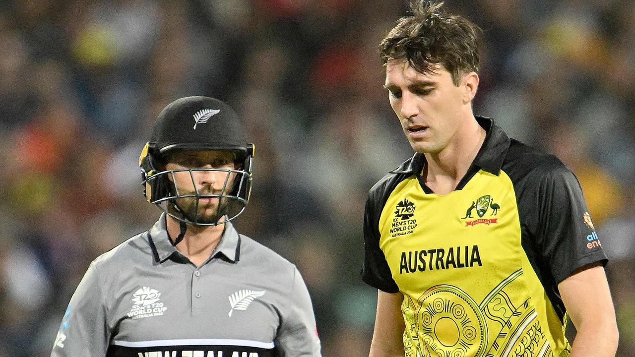 New Zealand’s Devon Conway (L) tormented Pat Cummins and Australia’s attack at the SCG. Photo: AFP