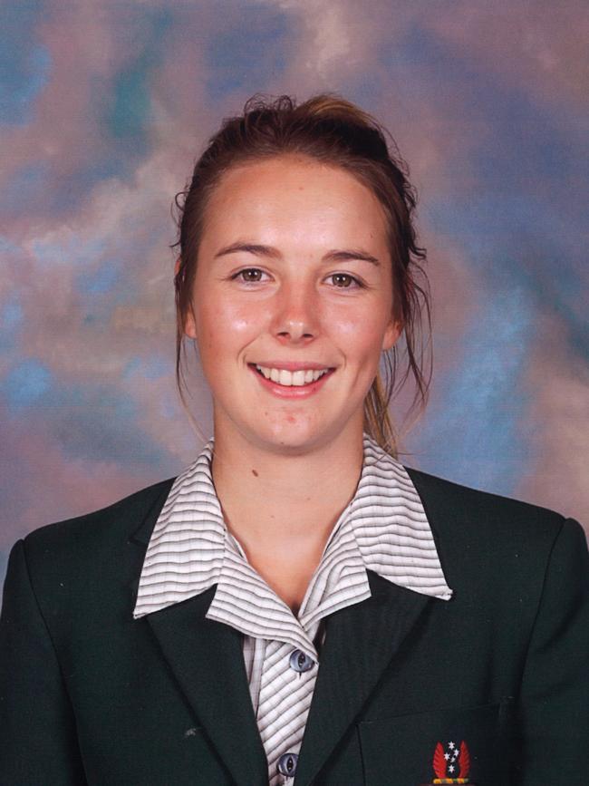 Teenage equestrian rider Caitlyn Fischer, who died in 2016. 