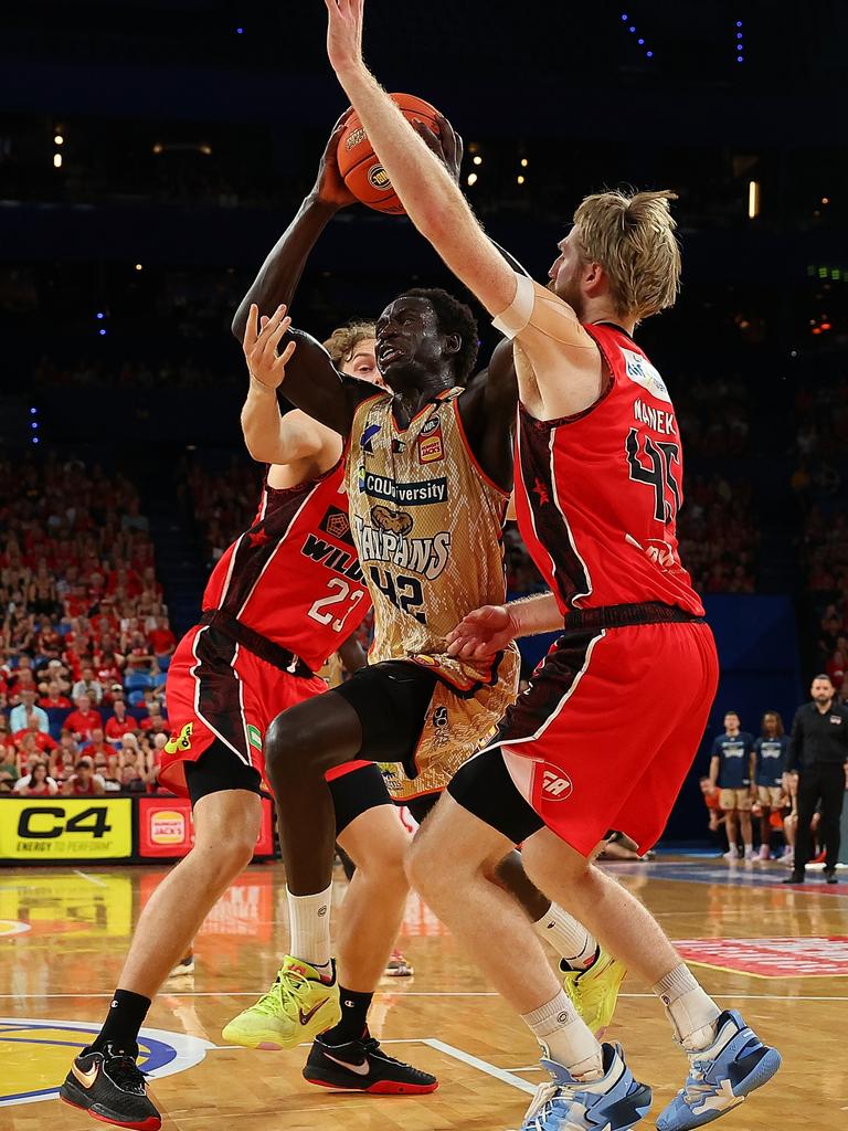 Perth Wildcats confirm American import Brady Manek will join club