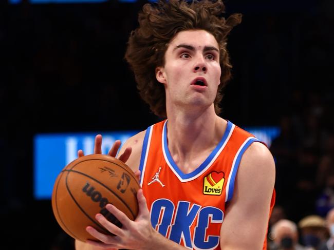 OKLAHOMA CITY, OK - NOVEMBER 14: Josh Giddey #3 of the Oklahoma City Thunder drives to the basket during the game against the Brooklyn Nets on November 14, 2021 at Paycom Center in Oklahoma City, Oklahoma. NOTE TO USER: User expressly acknowledges and agrees that, by downloading and or using this photograph, User is consenting to the terms and conditions of the Getty Images License Agreement. Mandatory Copyright Notice: Copyright 2021 NBAE (Photo by Zach Beeker/NBAE via Getty Images)