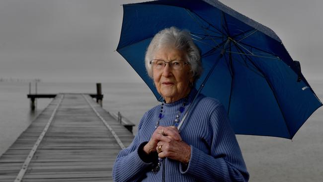 “Vonnie” Fletcher, 94, at Lake Bonney in Barmera.. Photo Naomi Jellicoe