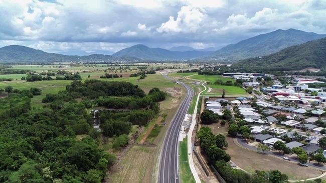 The 3.8km stretch of road is expected to draw 20-25,000 cars a day away from the Smithfield roundabout. Picture: Department of Transport and Main Roads