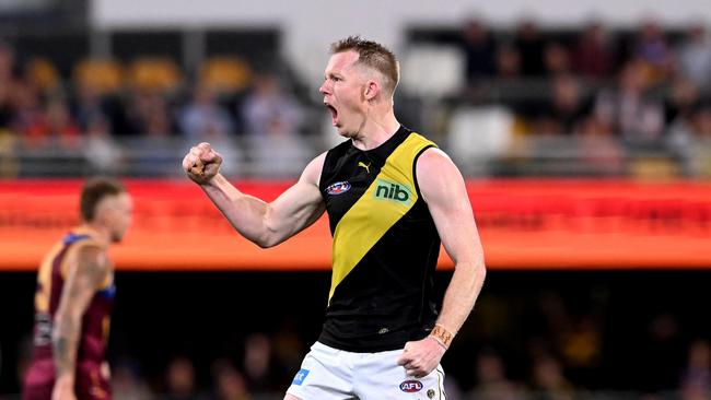 BRISBANE, AUSTRALIA – SEPTEMBER 01: Jack Riewoldt of the Tigers celebrates after kicking a goal during the AFL Second Elimination Final match between the Brisbane Lions and the Richmond Tigers at The Gabba on September 01, 2022 in Brisbane, Australia. (Photo by Bradley Kanaris/Getty Images)