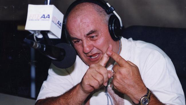 Talkback radio host Bob Francis on 5AA in 1994.