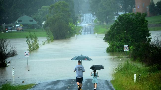 Rising floodwaters have threatened the Hawkesbury Valley multiple times in recent years. Picture: NCA NewsWire / Jeremy Piper