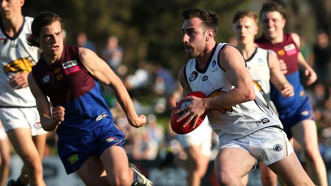 Thomas Falls in action for Whittlesea. Picture: Hamish Blair