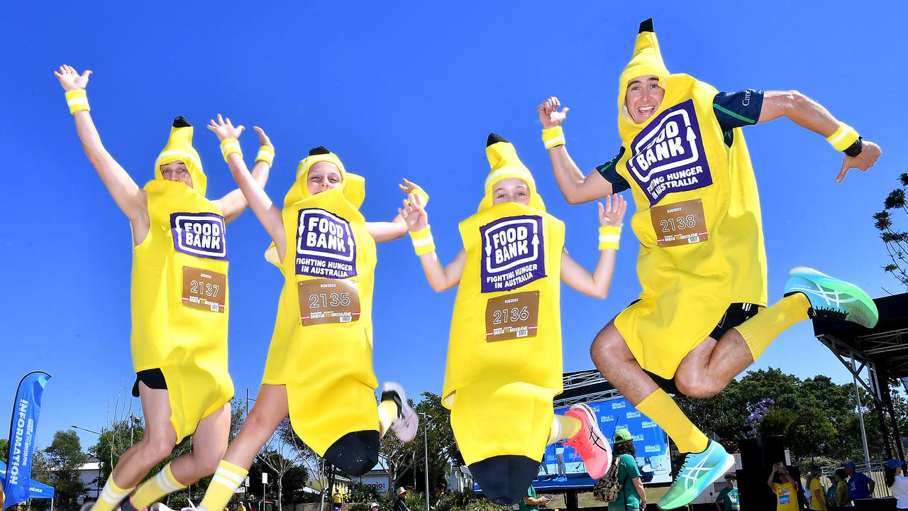 Esther Houbolt, Megan Carey, Lara Carey, Steve Carey4.5km Start Line, Bridge to Brisbane.Sunday October 15, 2023. Picture, John Gass