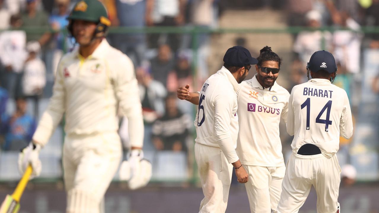 Alex Carey was one of a number of Aussies who lost their wicket playing the sweep shot. (Photo by Robert Cianflone/Getty Images)