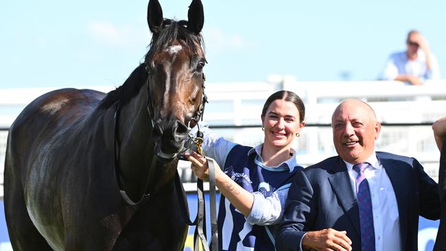 Pride Of Jenni’s owner Tony Ottobre (right) and strapper Sammie Waters. Picture: Getty Images.