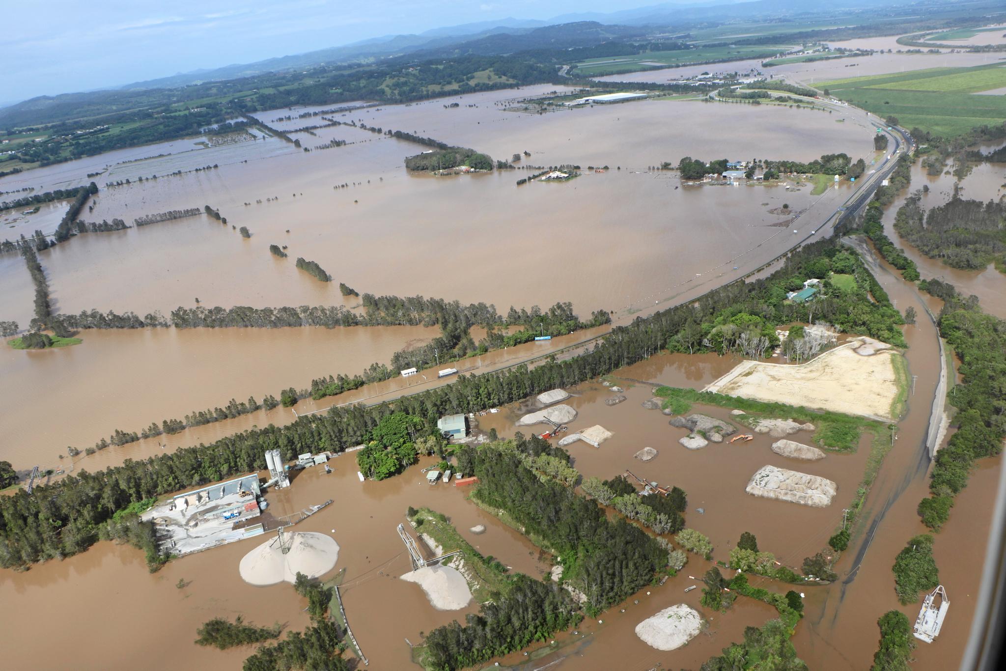 Tweed Flood 2: 2017 04-04-2017 16.37 | Daily Telegraph