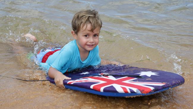 Isaac Wheaton, 3, from Narraweena keeping cool in the hot weather. Photo: Martin Lange